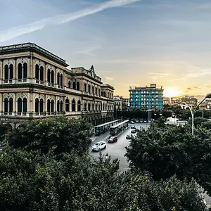 Giulio Cesare 14, Hotel